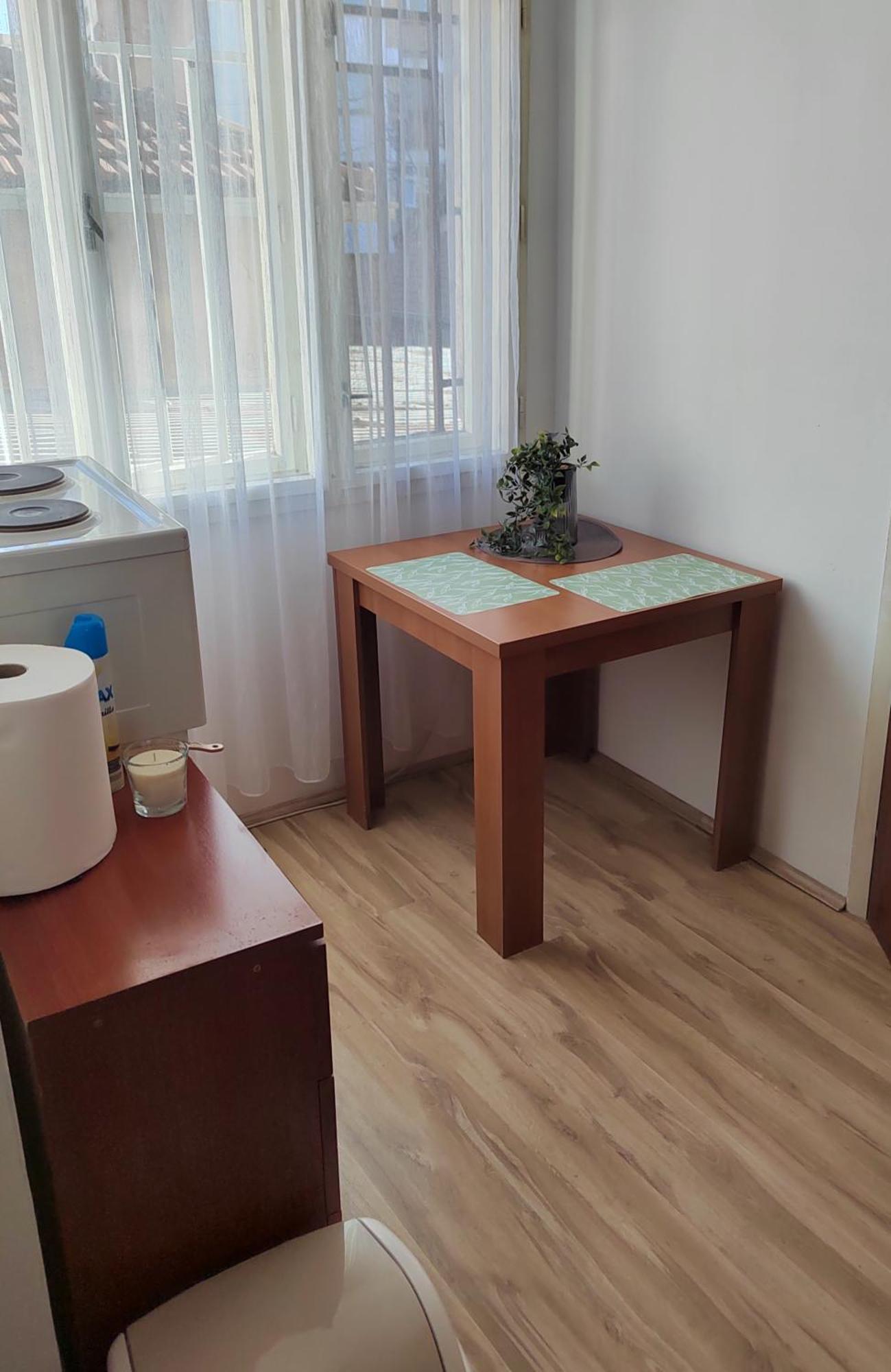Best Location - Modern Flat In Heart Of City Center Ni Kültér fotó