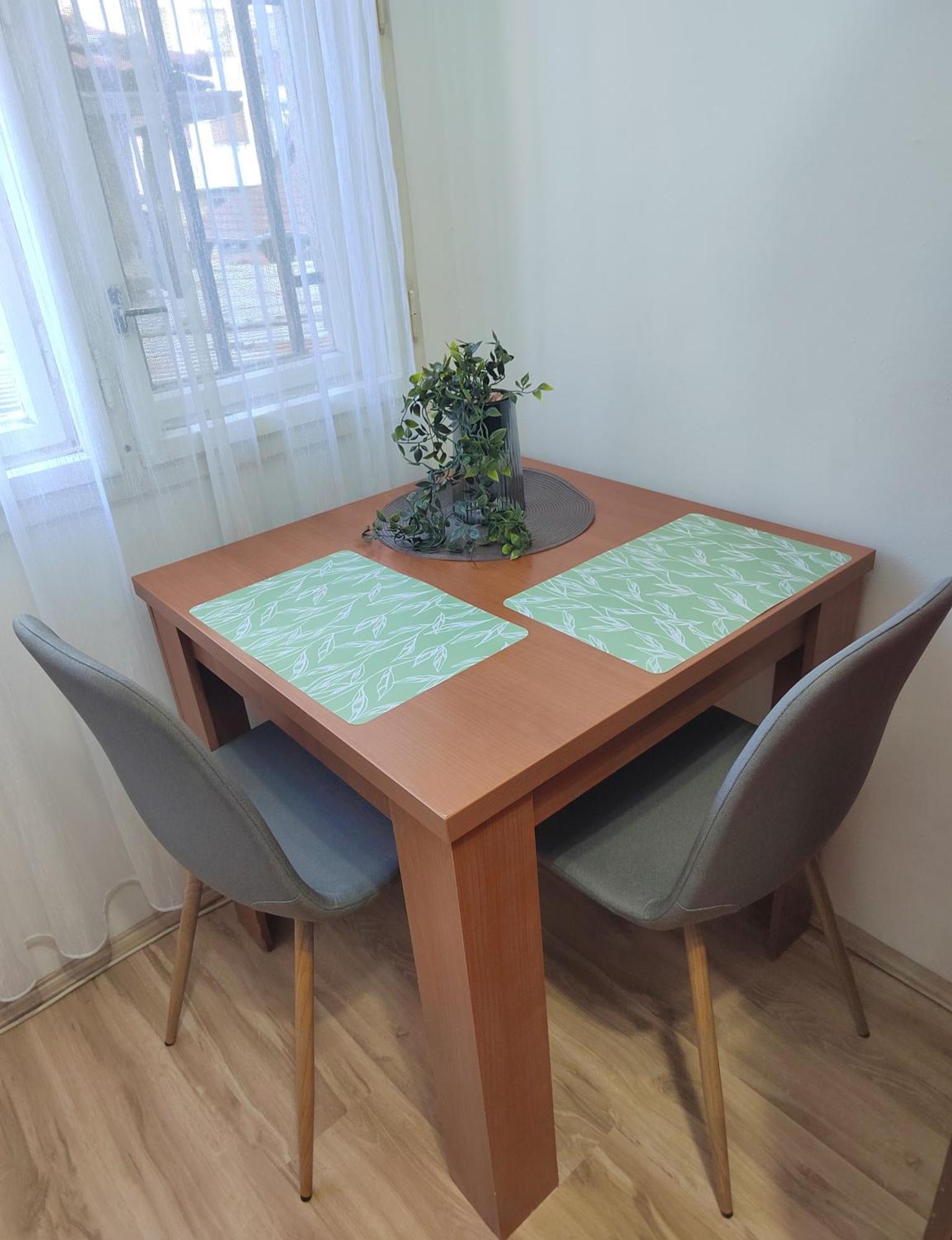 Best Location - Modern Flat In Heart Of City Center Ni Kültér fotó